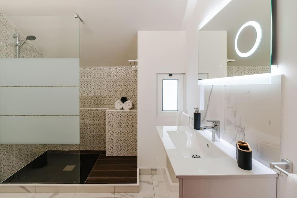 Ribeiro'S House, New Apartment With Amazing Sunsets อาร์โกดากาเลียตา ภายนอก รูปภาพ