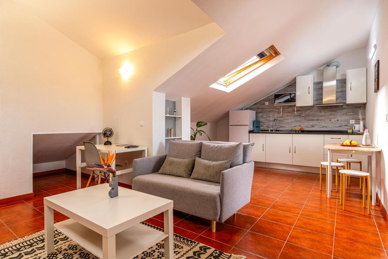 Ribeiro'S House, New Apartment With Amazing Sunsets อาร์โกดากาเลียตา ภายนอก รูปภาพ